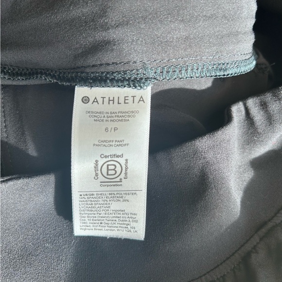 Athleta Cardiff Black Trouser Career Pintuck Paper bag Barrel Trousers M Balloon - Picture 7 of 9